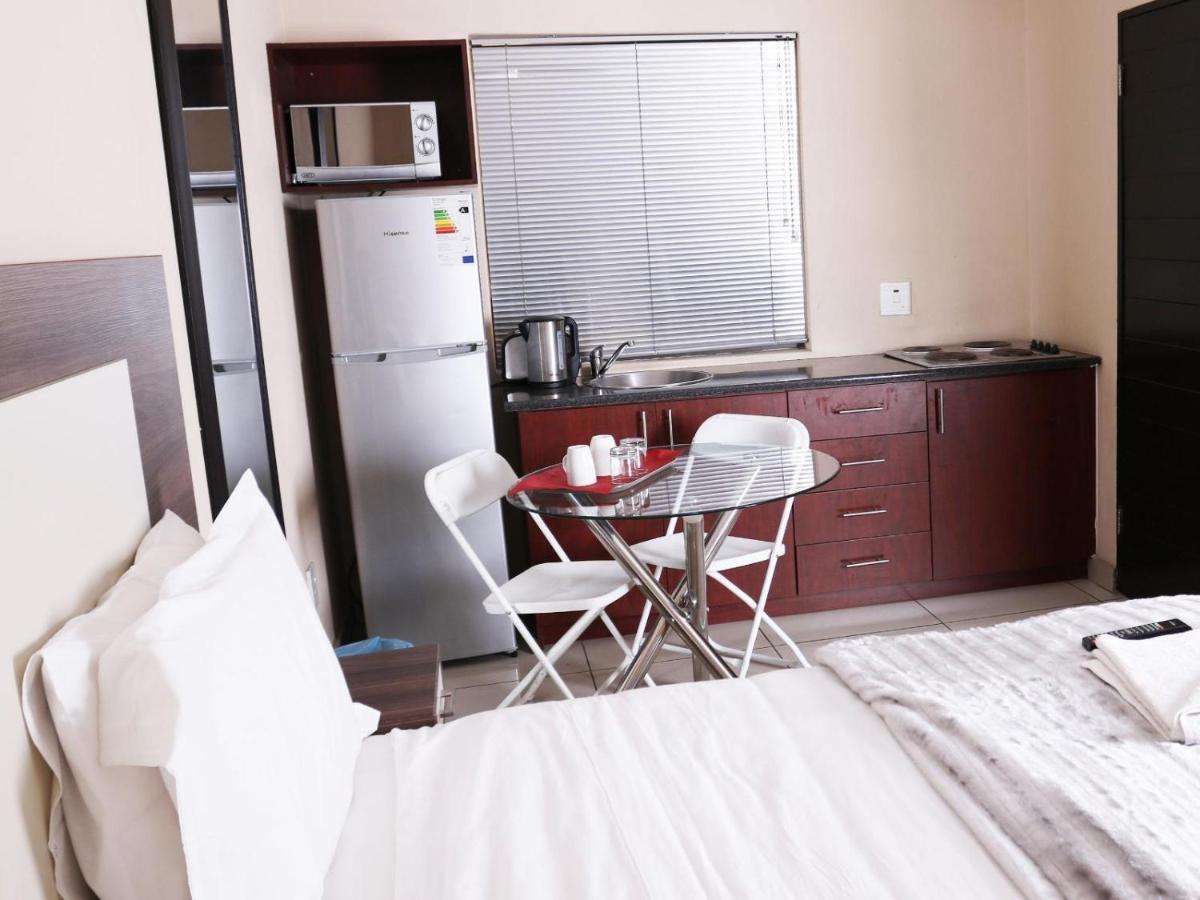 Eagle Nest Luxury Accommodation Roodepoort Εξωτερικό φωτογραφία