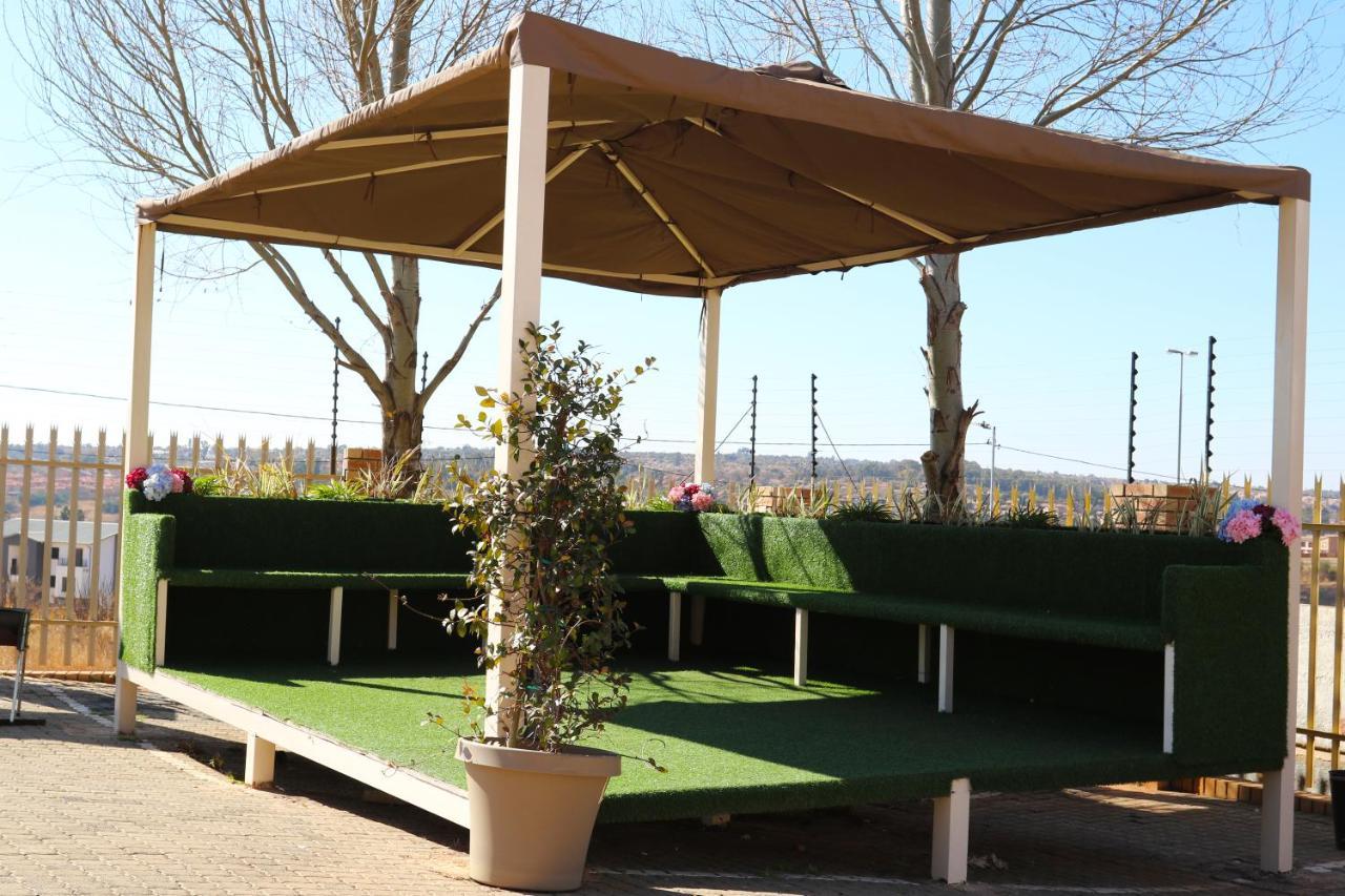 Eagle Nest Luxury Accommodation Roodepoort Εξωτερικό φωτογραφία