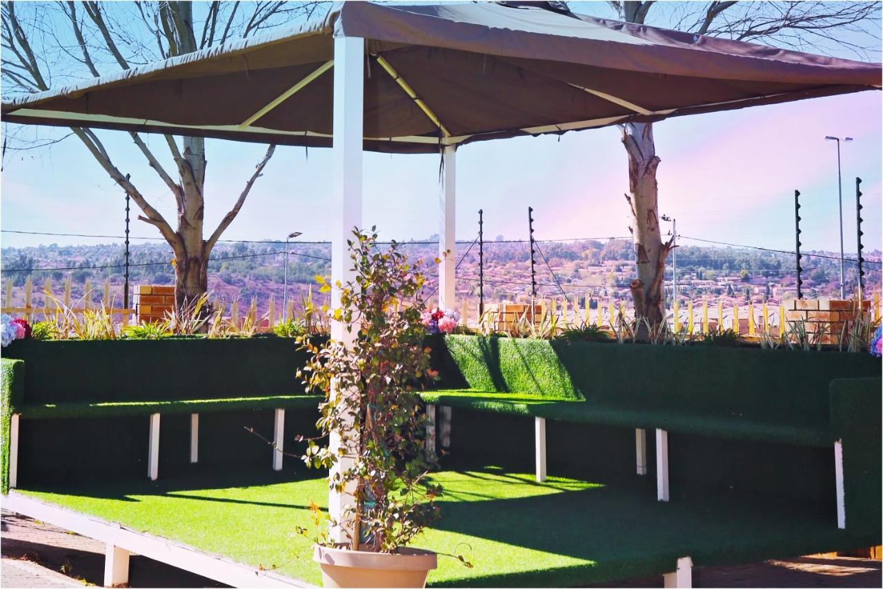 Eagle Nest Luxury Accommodation Roodepoort Εξωτερικό φωτογραφία